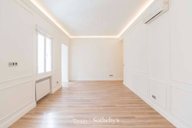 Apartamento en Venta en Calle de Alcántara en Lista