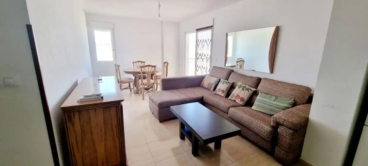 Sala d'estar de Apartament de lloguer en Águilas amb Terrassa i Moblat