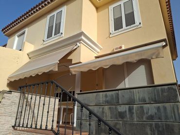Maison mitoyenne avec jardin à louer à Calle del Estanque de la Palma