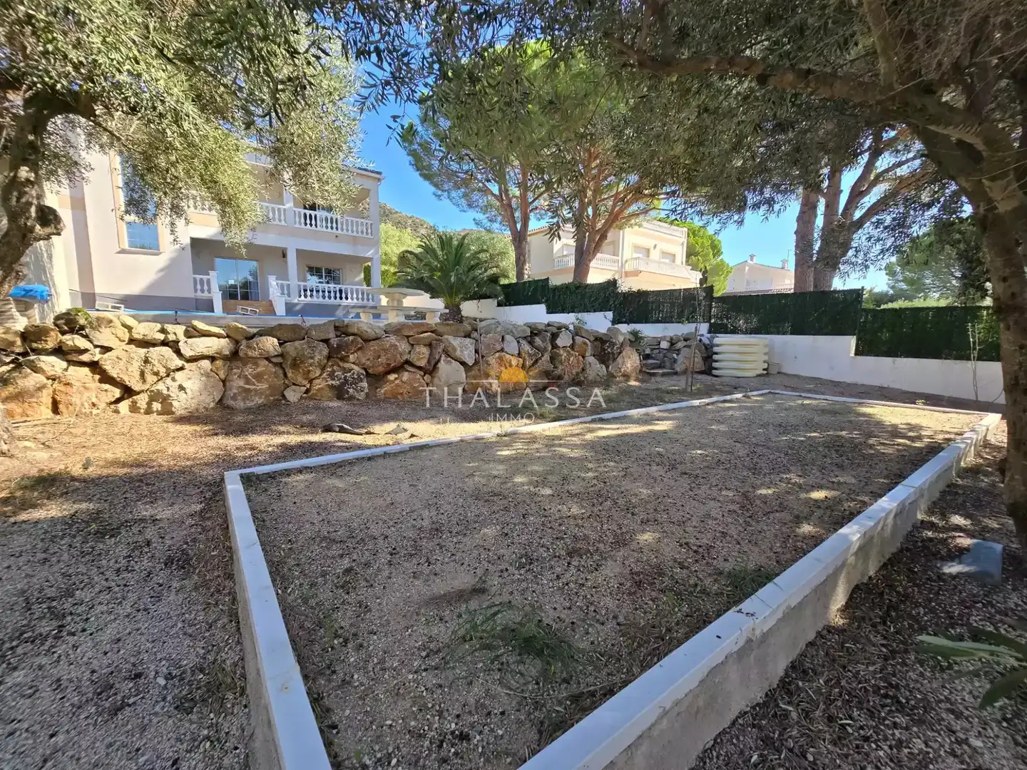 Vista exterior de Casa o xalet en venda en Pau amb Aire condicionat, Calefacció i Jardí privat