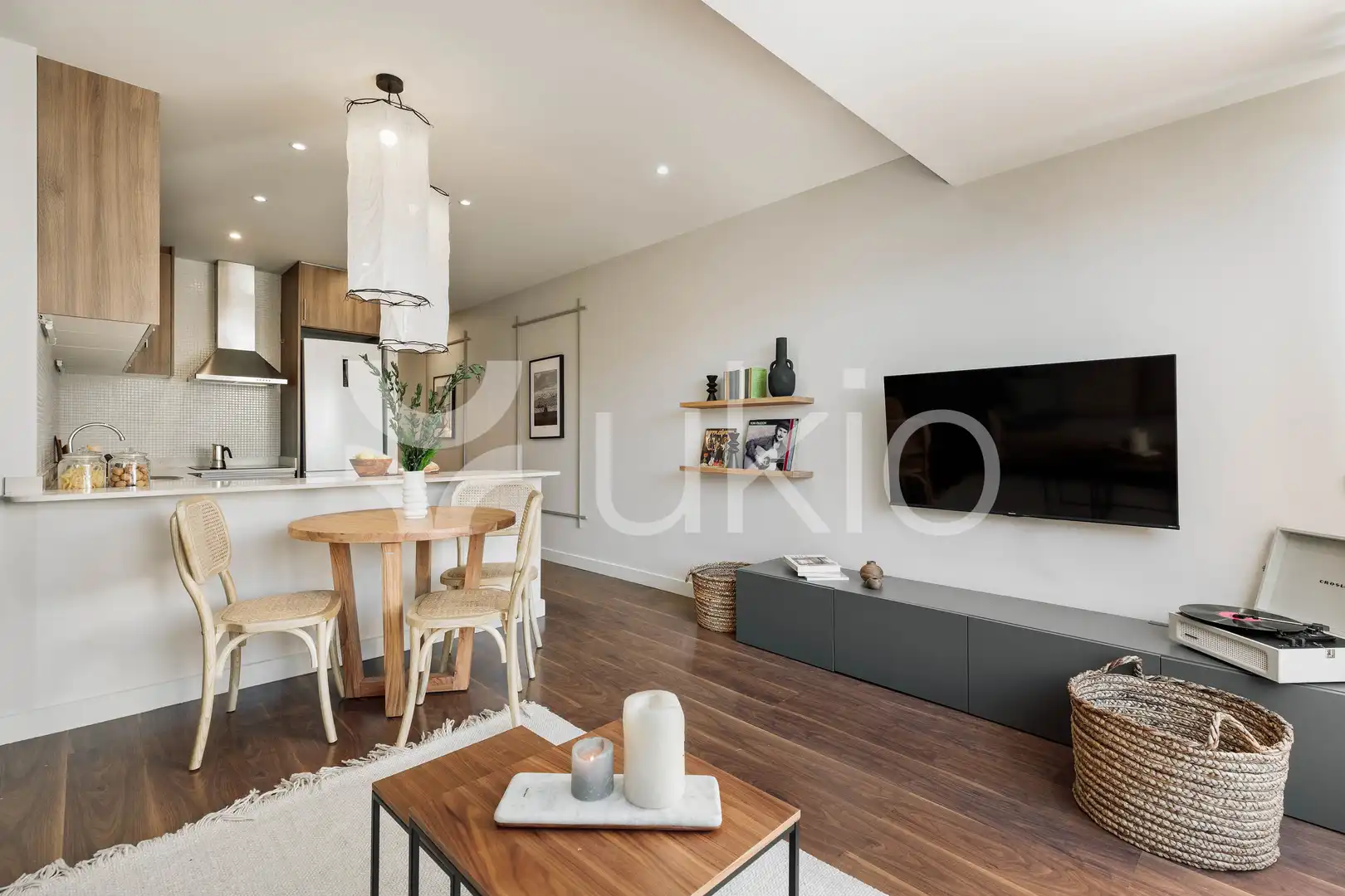 Sala de estar de Apartamento de alquiler en Barcelona con Aire acondicionado, Calefacción y Terraza