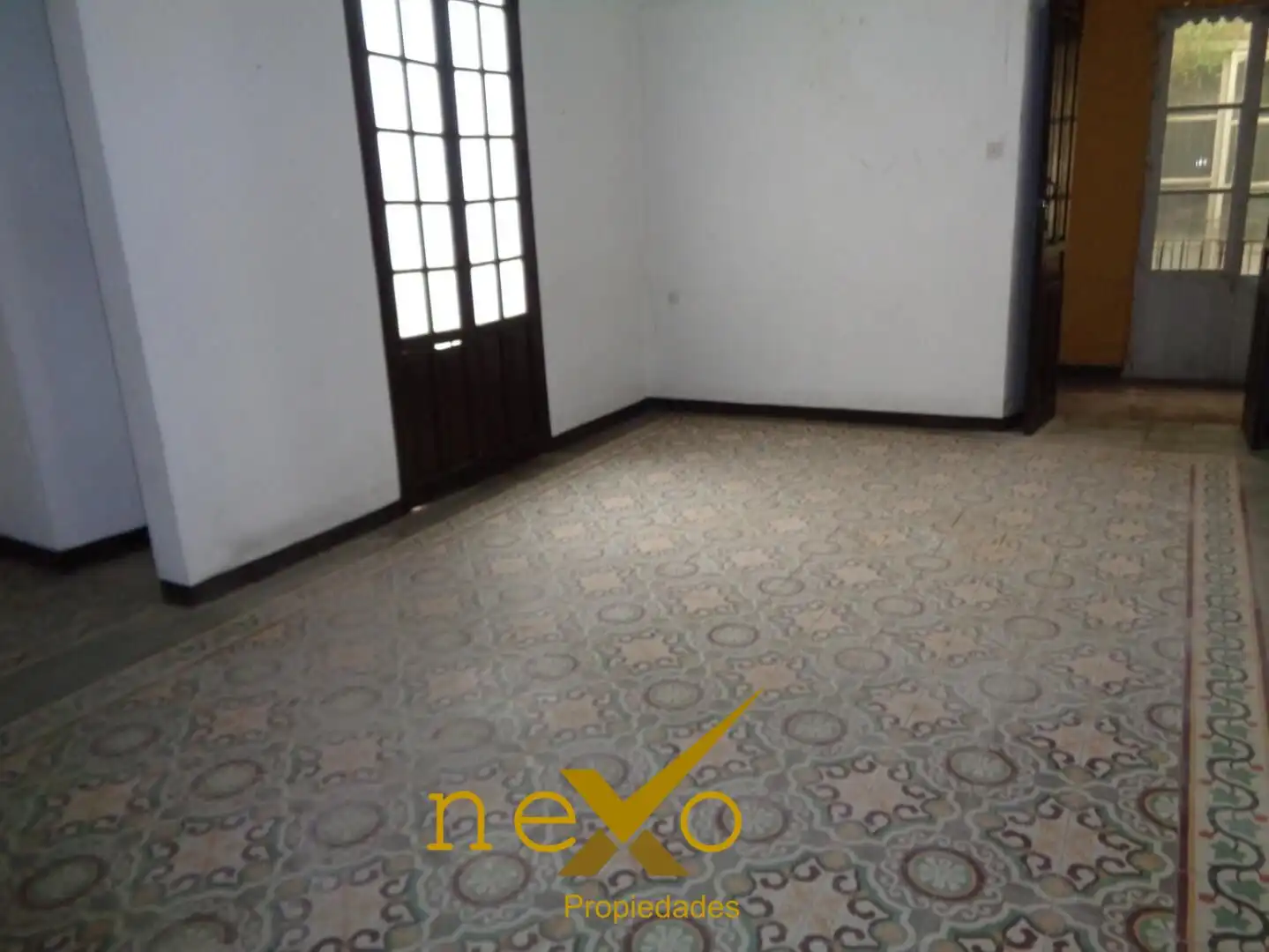Casa o chalet en venta en Carmona con Jardín privado, Piscina y Balcón