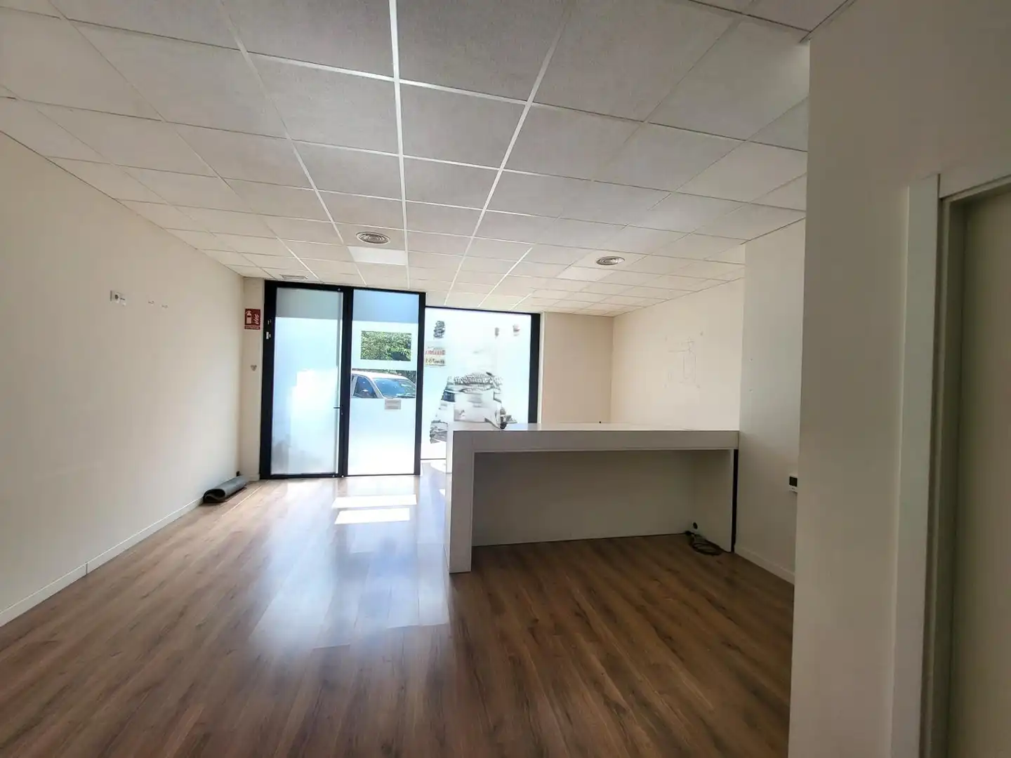 Business premises to rent in Sant Josep - Zona Hospital, imagen 2