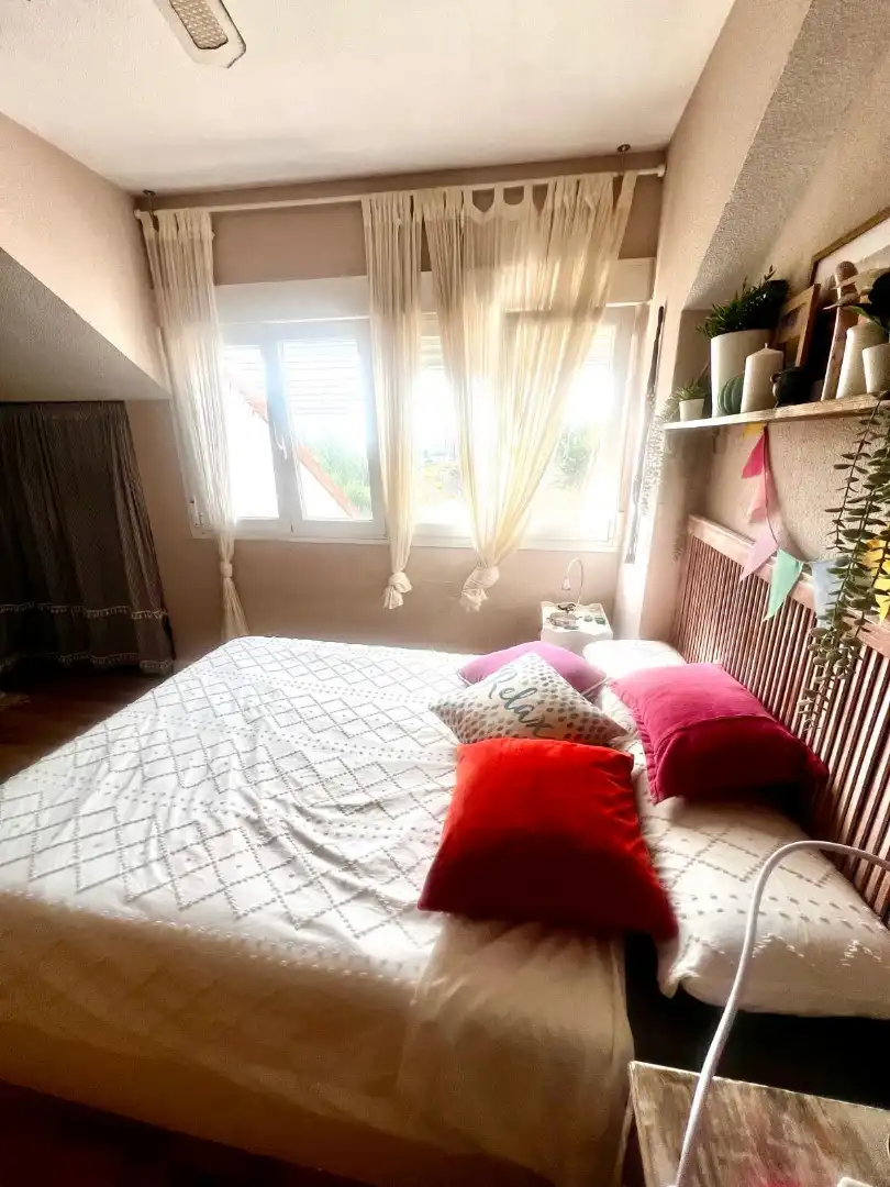 Habitación de Piso de alquiler en Las Rozas de Madrid con Aire acondicionado, Calefacción y Lavadora