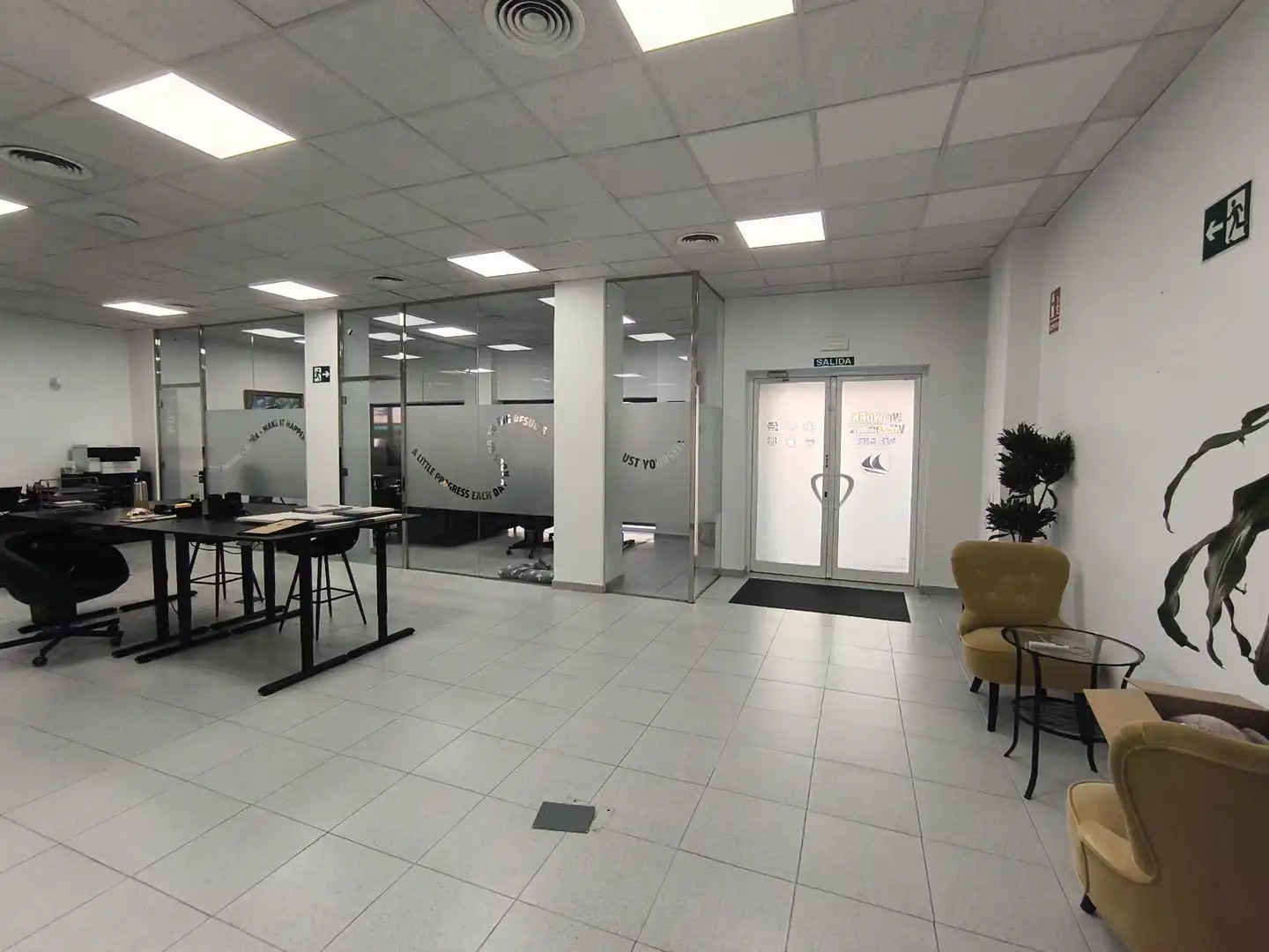 Business premises for sale in Asdrúbal - Bahía Blanca, imagen 2