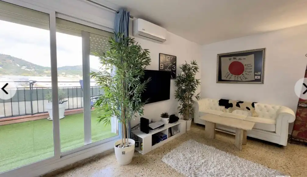 Living room of Attic for sale in Pineda de Mar  with Air Conditioner, Heating and Terrace