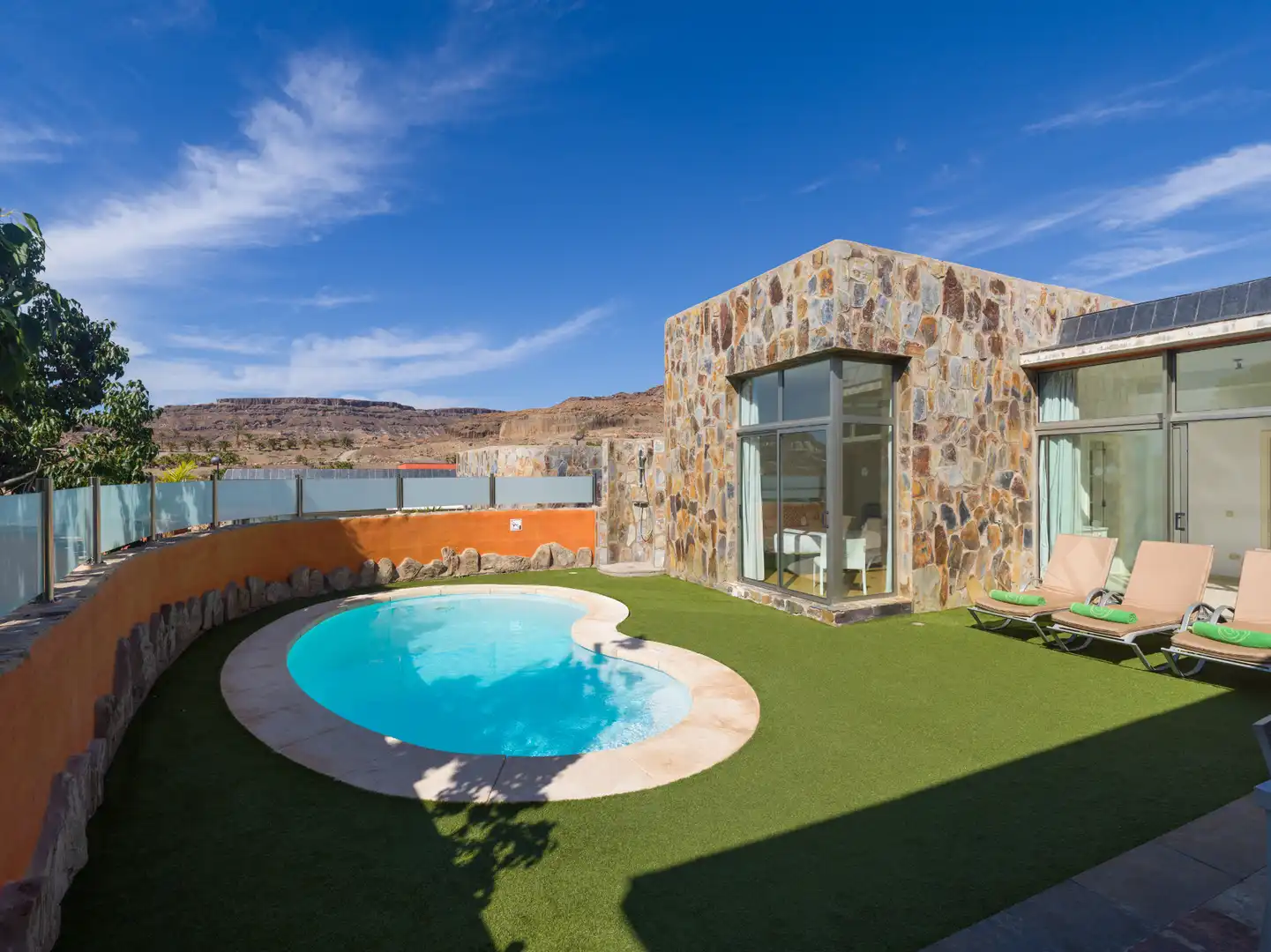 Piscina de Casa o xalet de lloguer en Mogán amb Aire condicionat, Calefacció i Jardí privat