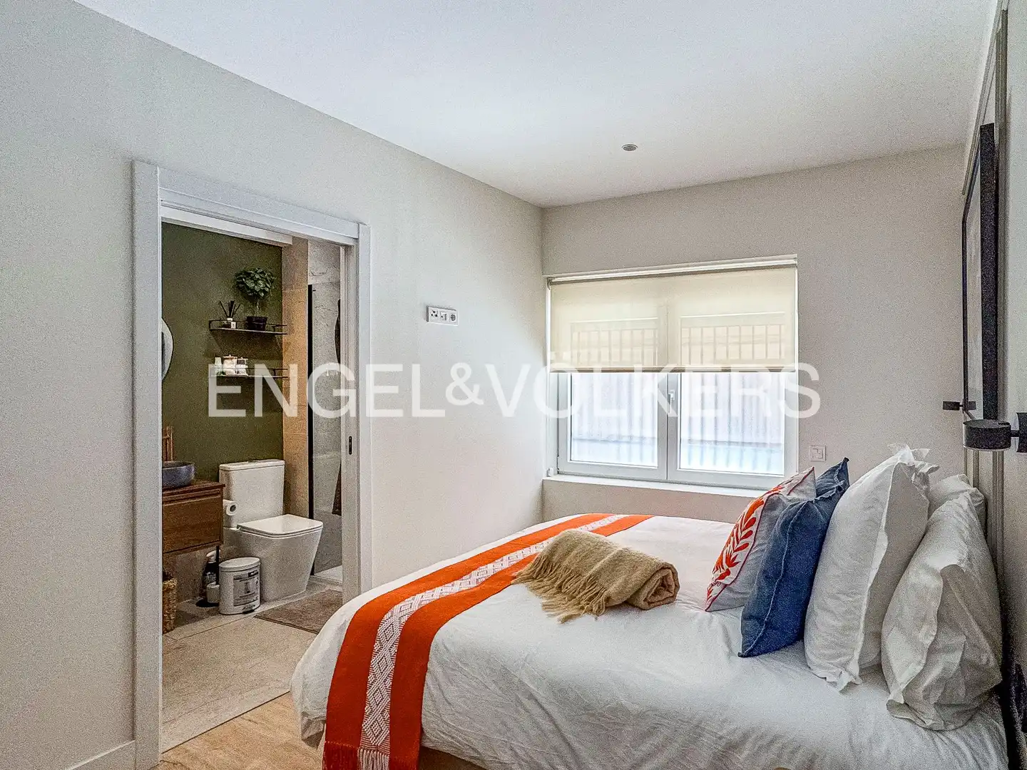 Bedroom of Flat for rent in Barcelona  with Air Conditioner, Heating and Parquet flooring