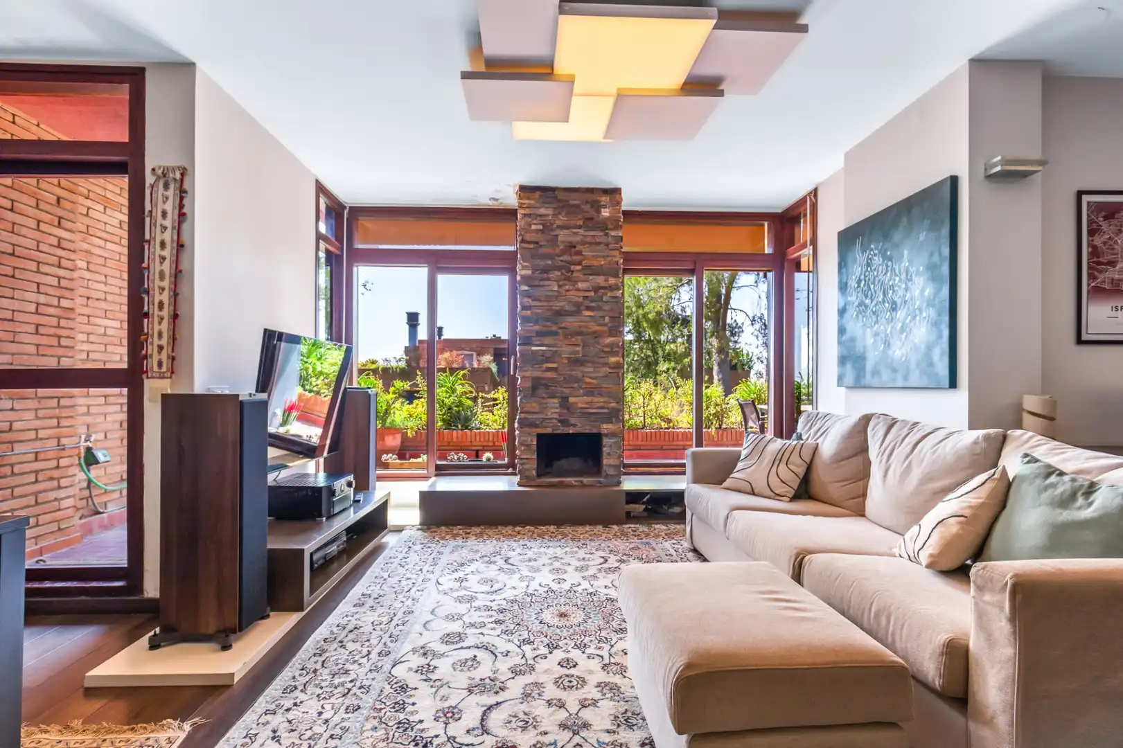 Sala de estar de Planta baja en venta en Sant Just Desvern con Aire acondicionado, Calefacción y Terraza