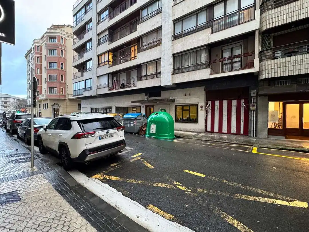 Außenansicht von Garage zum Verkauf in Donostia - San Sebastián 
