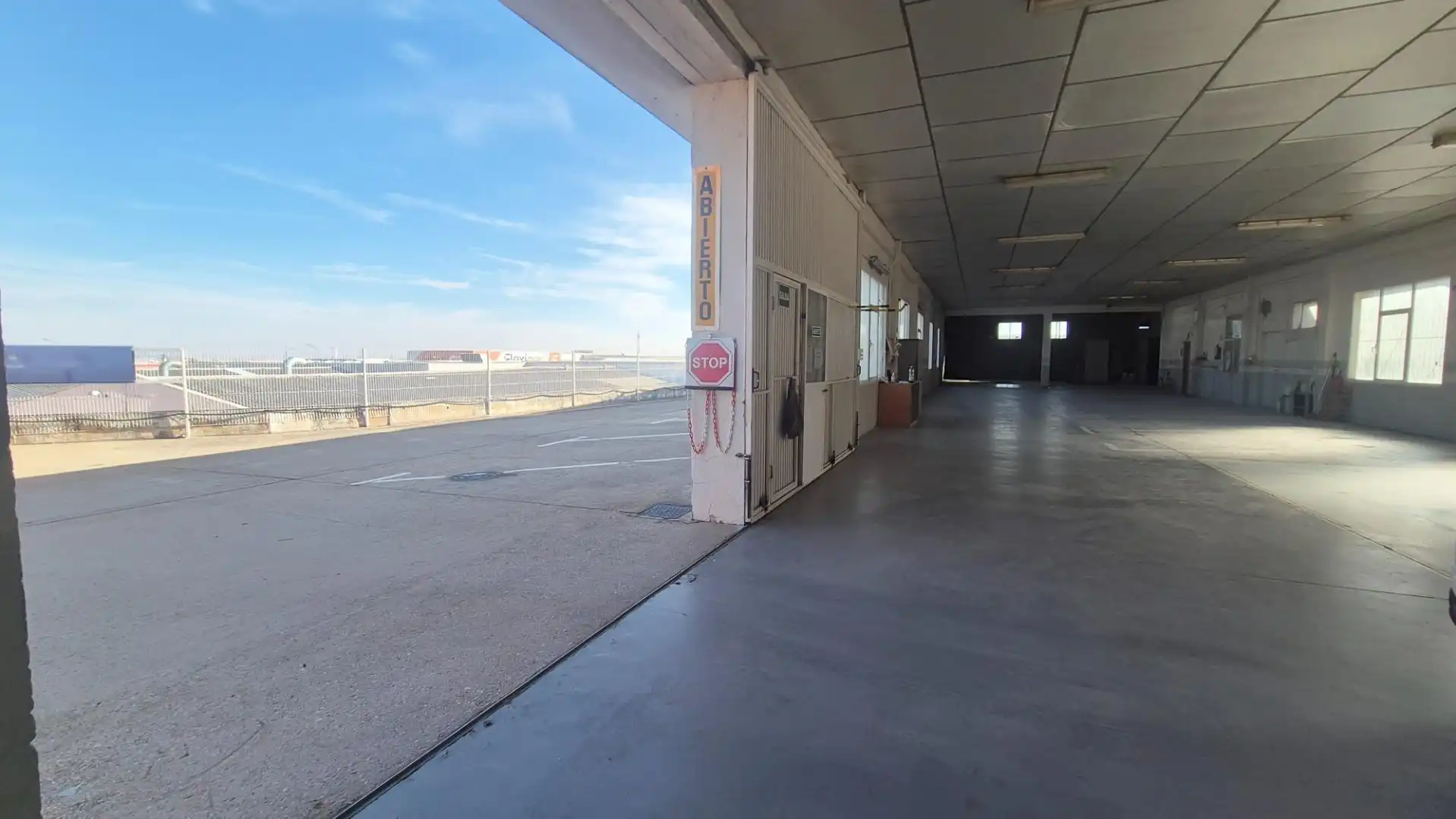 Nau industrial de lloguer a Villares de la Reina, imagen 4