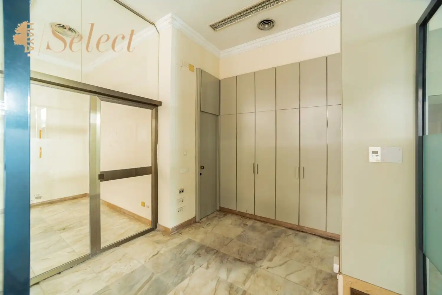 Local en venta en Valencia con Aire acondicionado