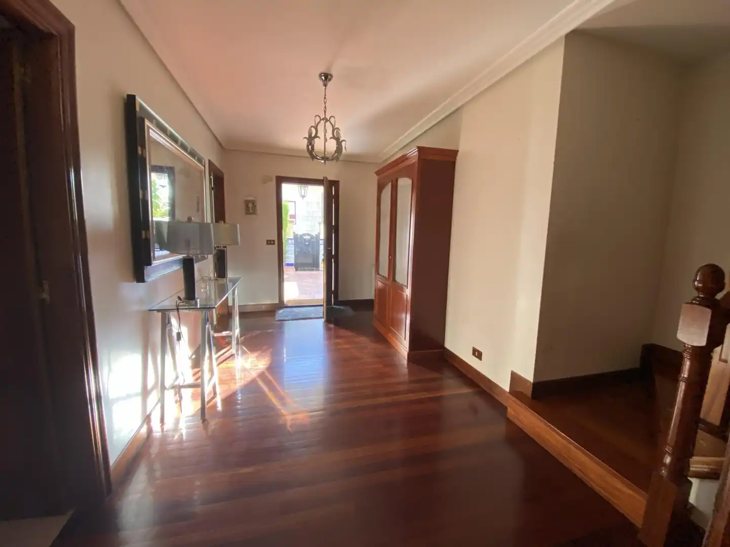 Casa adosada en venta en Loiu con Calefacción, Jardín privado y Terraza