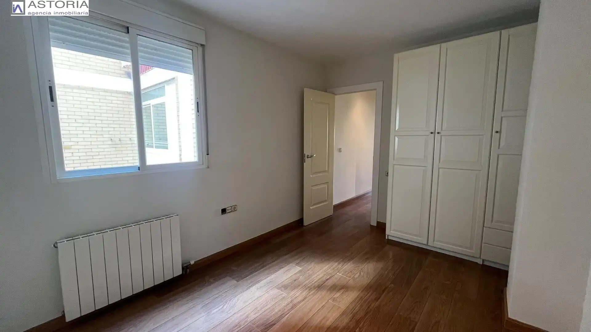 Schlafzimmer von Wohnung zur Miete in Beiro