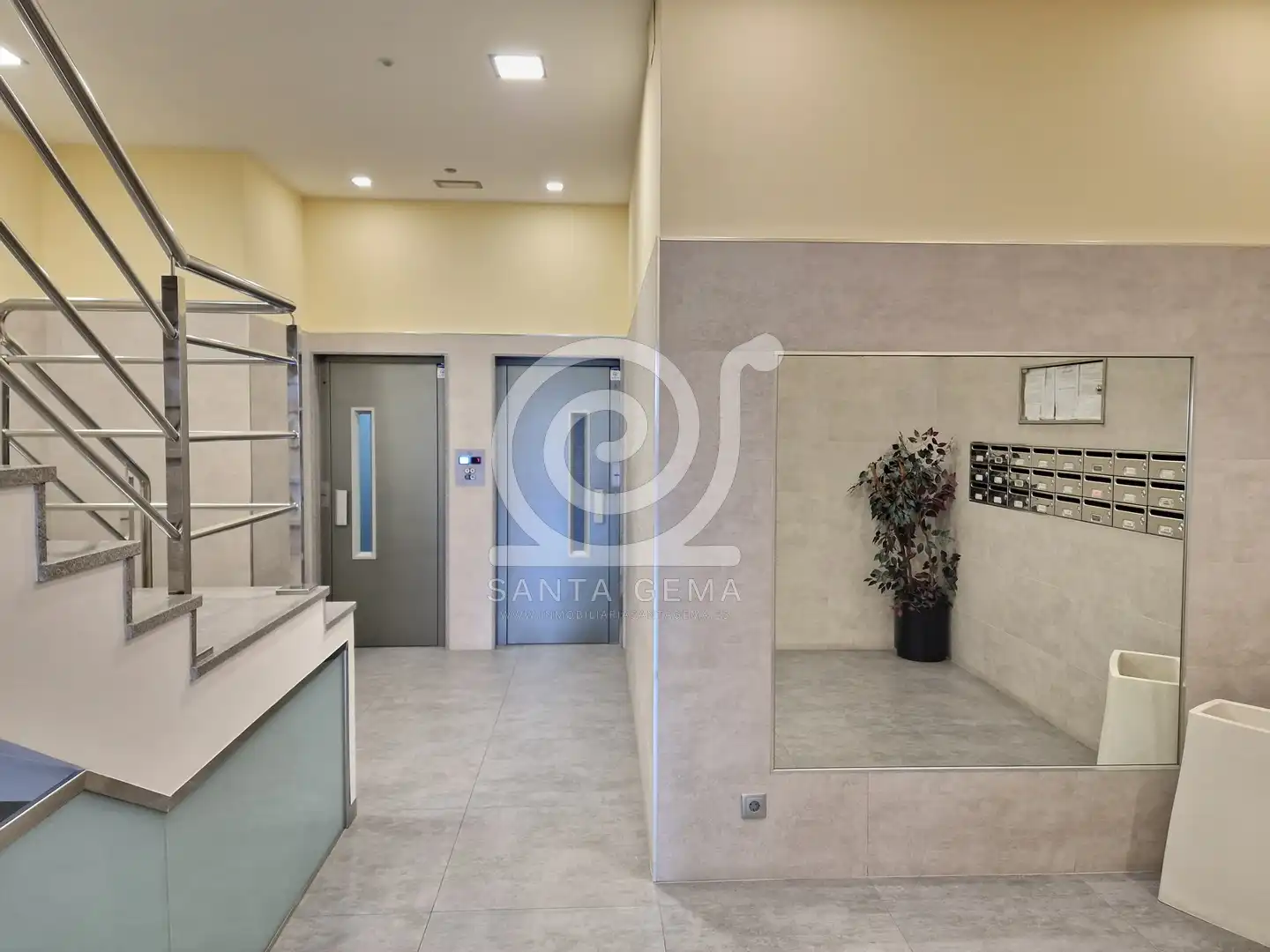 Flat for sale in A Coruña Capital   with Heating, Storage room and Furnished