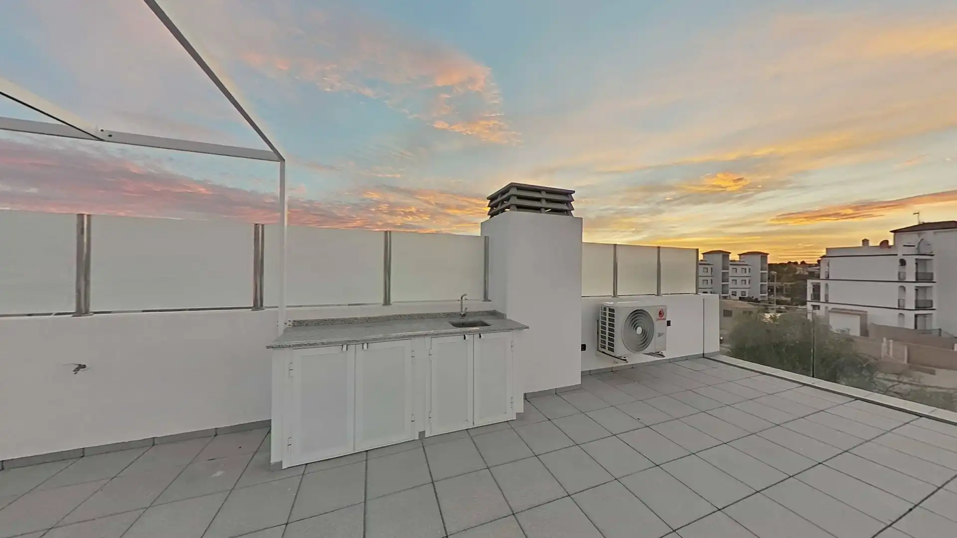 Terrasse von Dachboden zur Miete in Orihuela