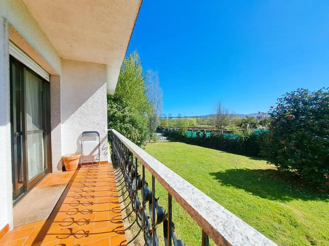 Jardí de Casa o xalet en venda en San Cibrao das Viñas amb Calefacció, Jardí privat i Terrassa