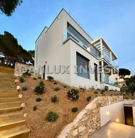 Villa à vendre à Roca Grossa