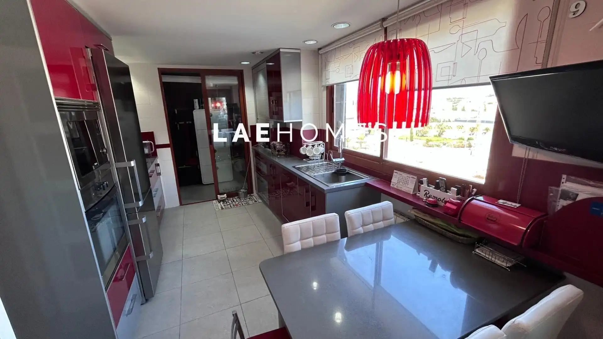 Cuina de Àtic en venda en Alicante / Alacant amb Aire condicionat, Calefacció i Jardí privat
