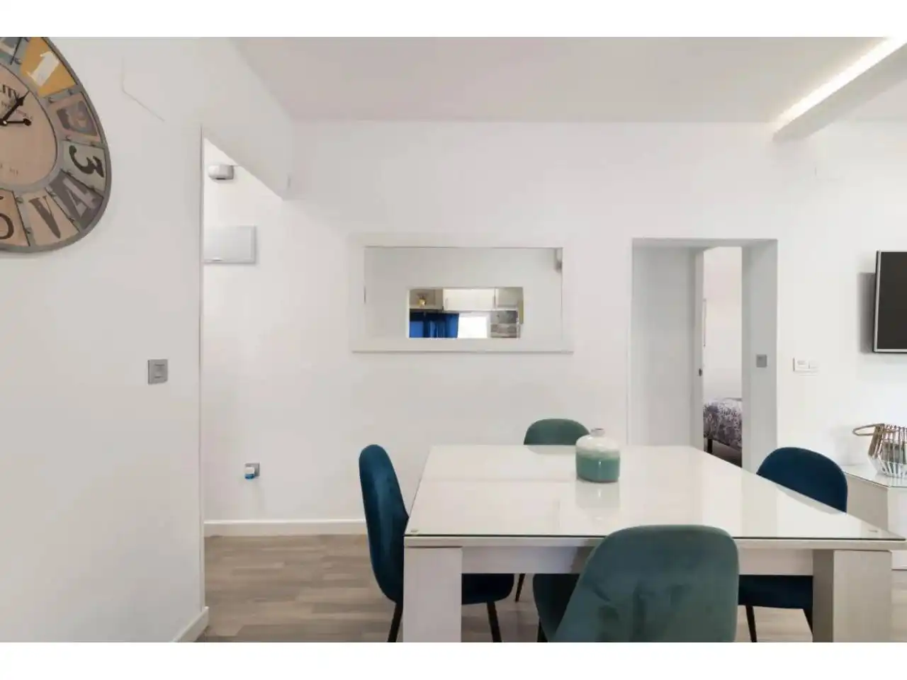 Dining room of Study for sale in Sant Joan Despí  with Air Conditioner, Heating and Parquet flooring