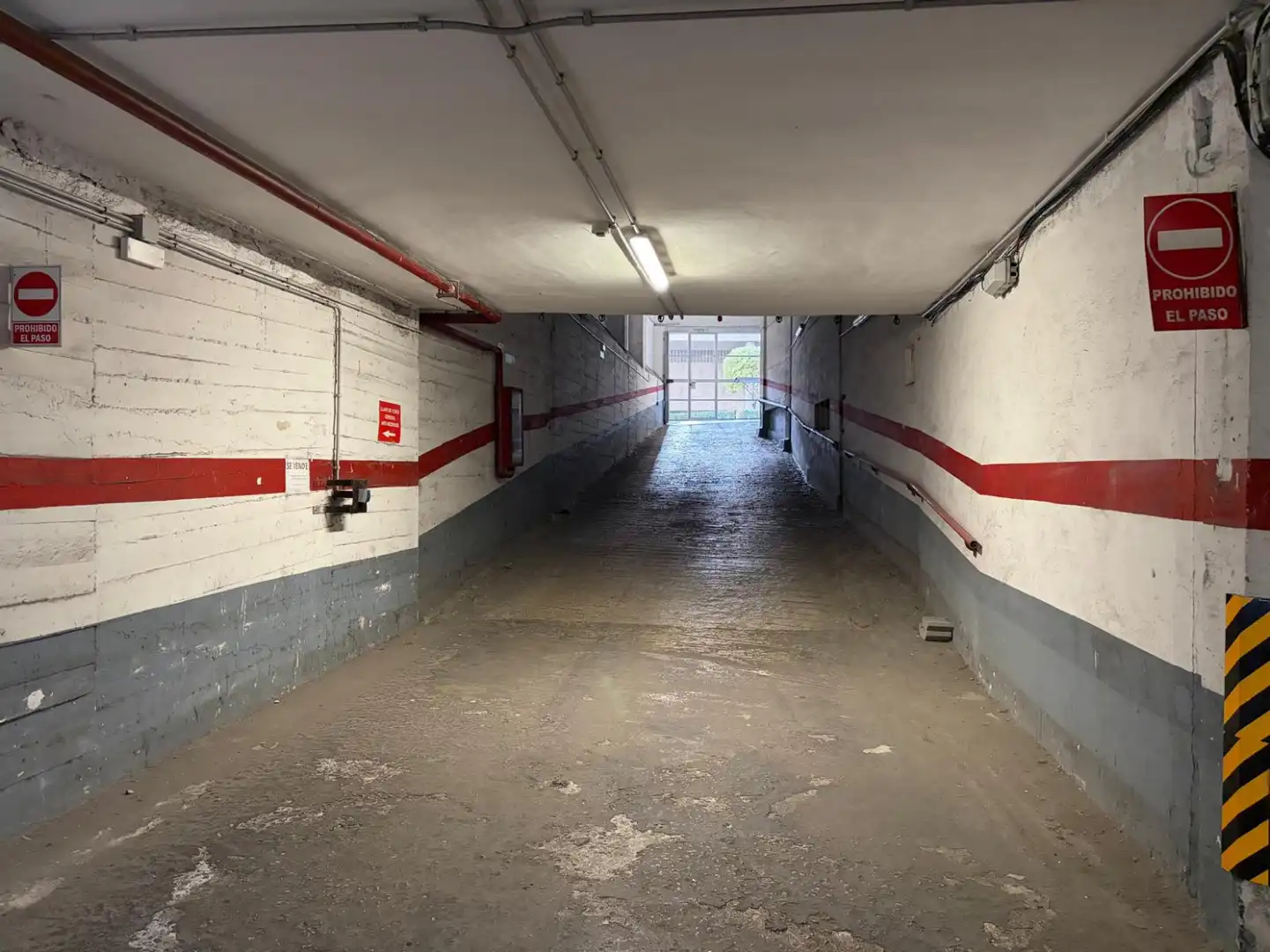 Garage zum Verkauf in  Pamplona / Iruña