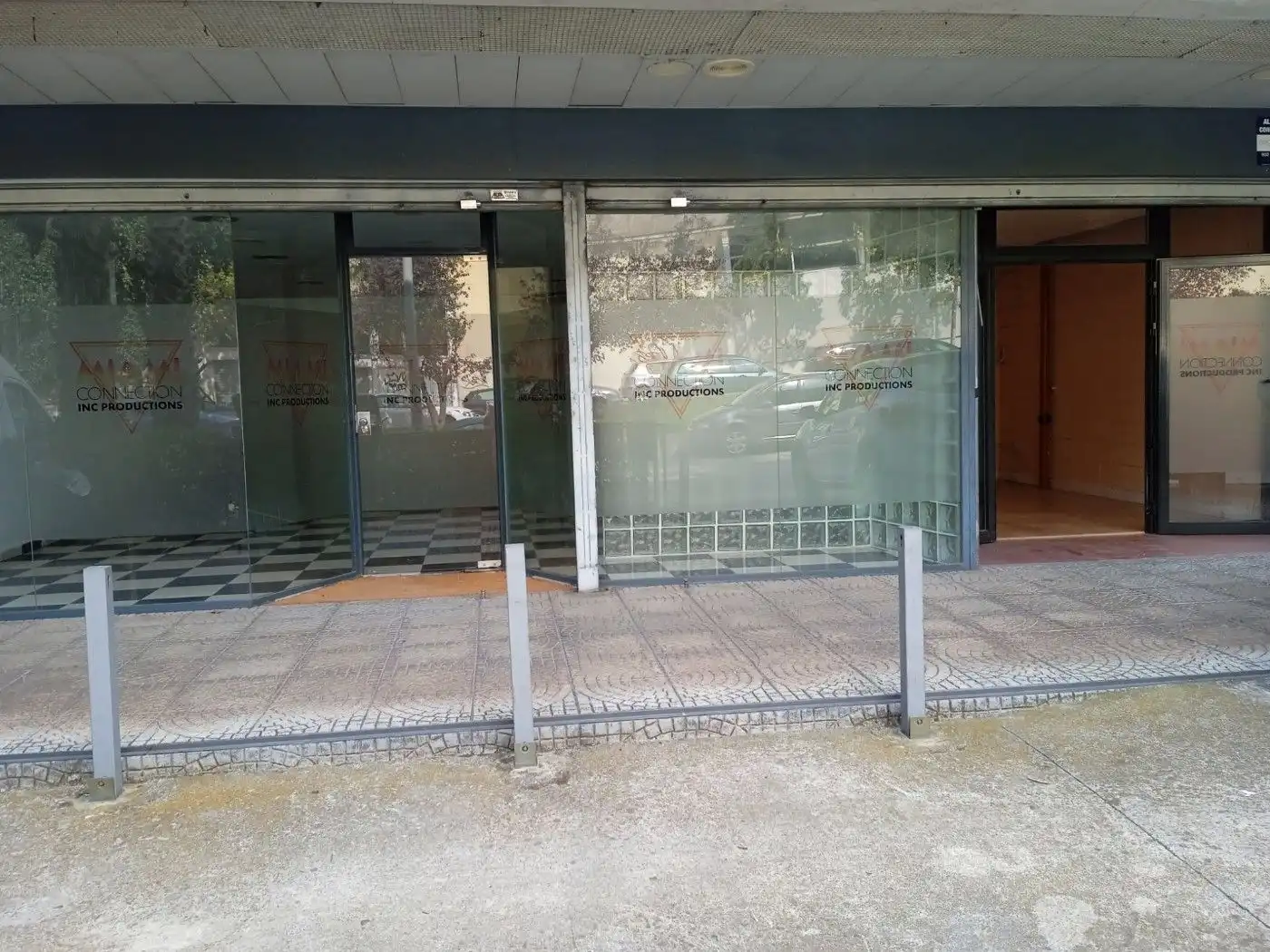 Fabrikhallen zum Verkauf in Badalona mit Heizung