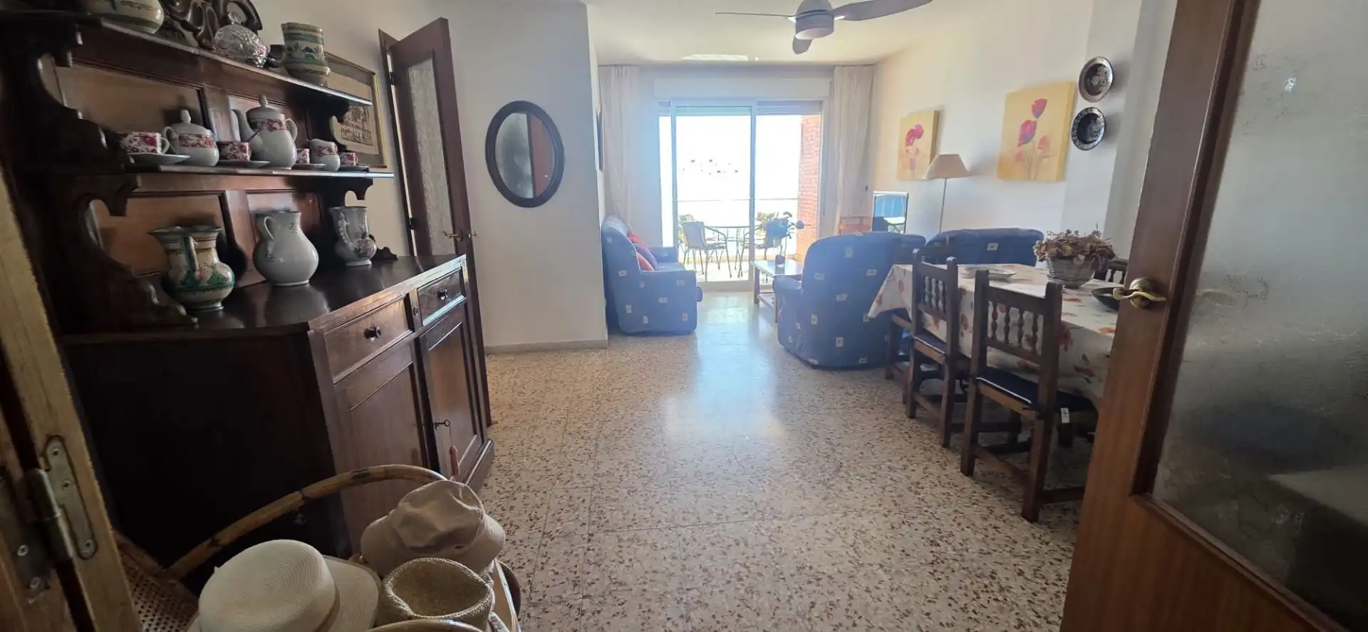 Wohnzimmer von Wohnungen zur Miete in Águilas mit Möbliert