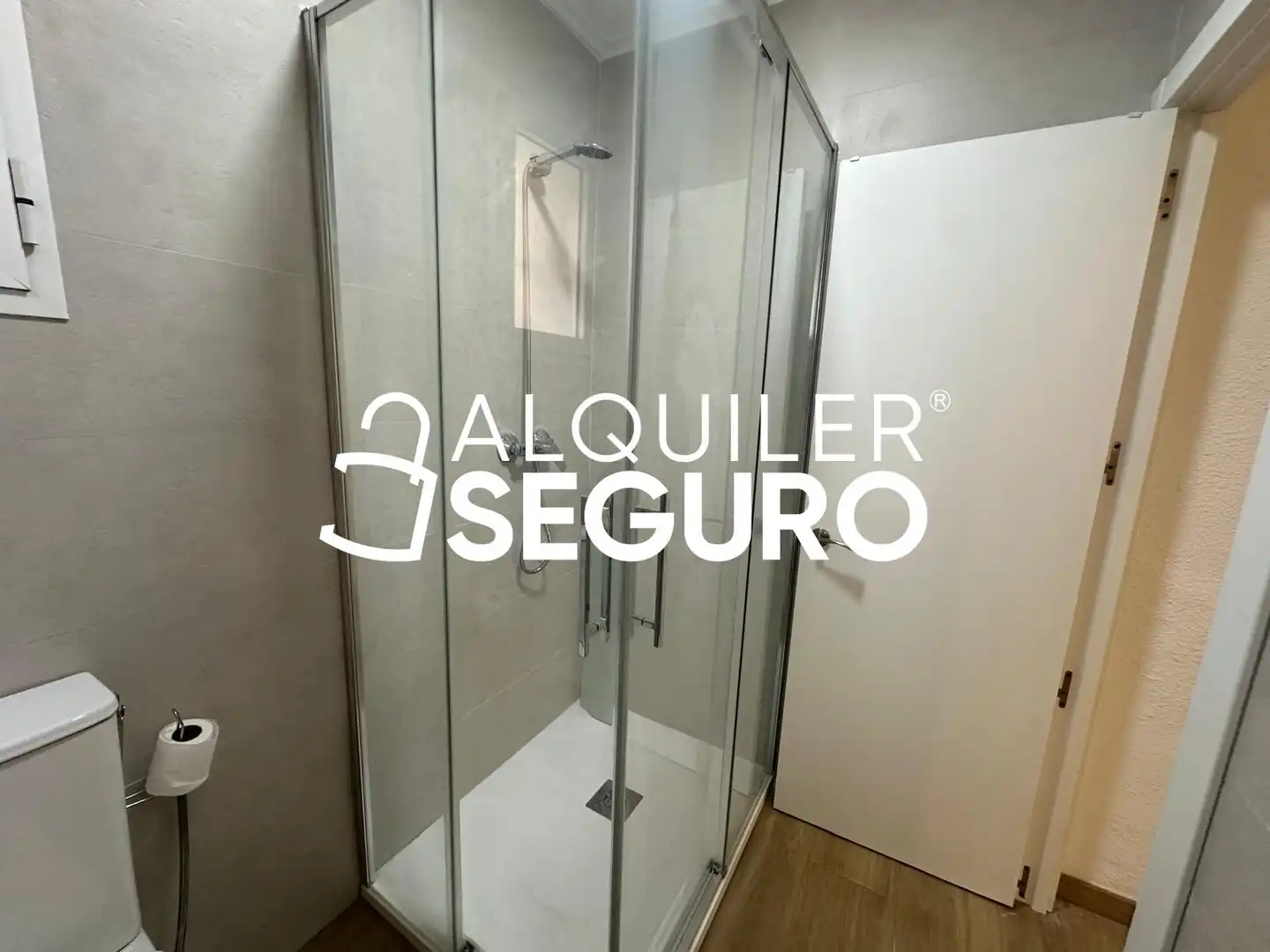 Bany de Pis de lloguer en Extramurs