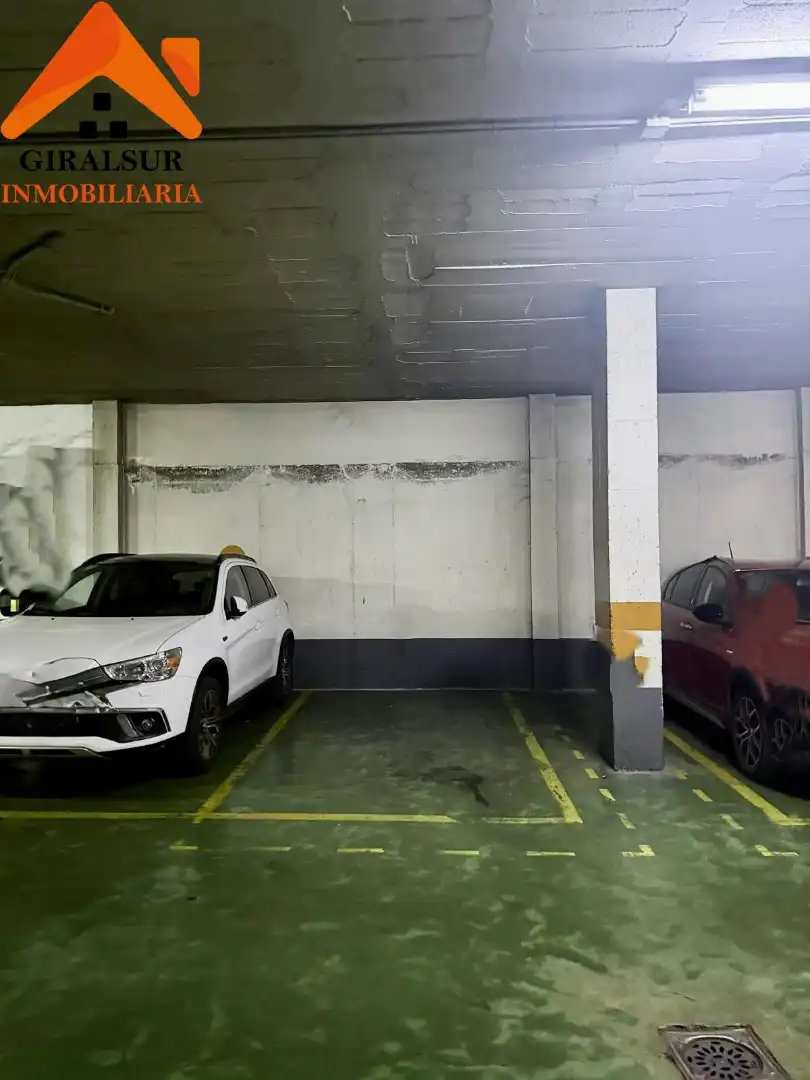 Parking of Flat for sale in Sevilla  with Air Conditioner