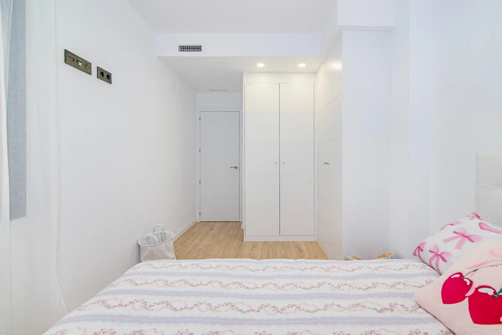 Habitación de Piso en venta en Armilla con Aire acondicionado, Calefacción y Trastero
