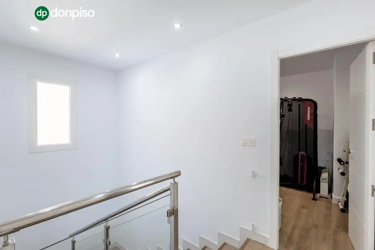 Detached homes for sale in Churriana de la Vega  with Air Conditioner