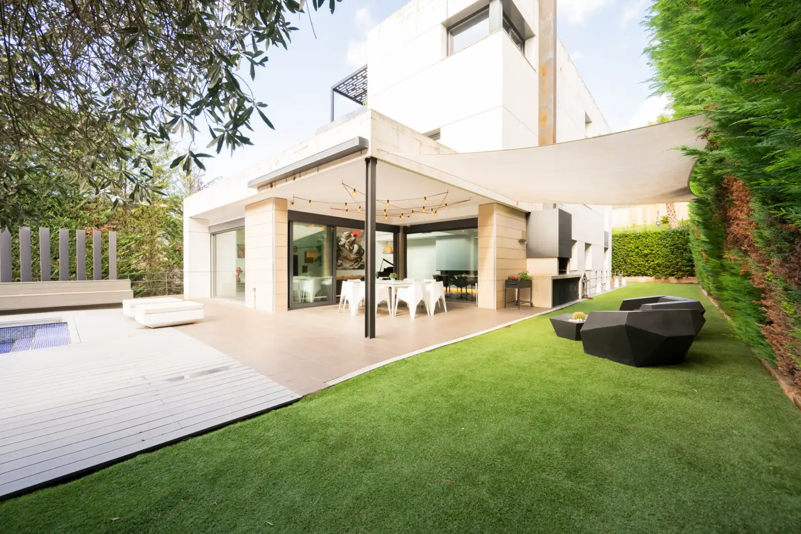 Terraza de Casa o chalet en venta en Sant Cugat del Vallès con Aire acondicionado, Calefacción y Jardín privado