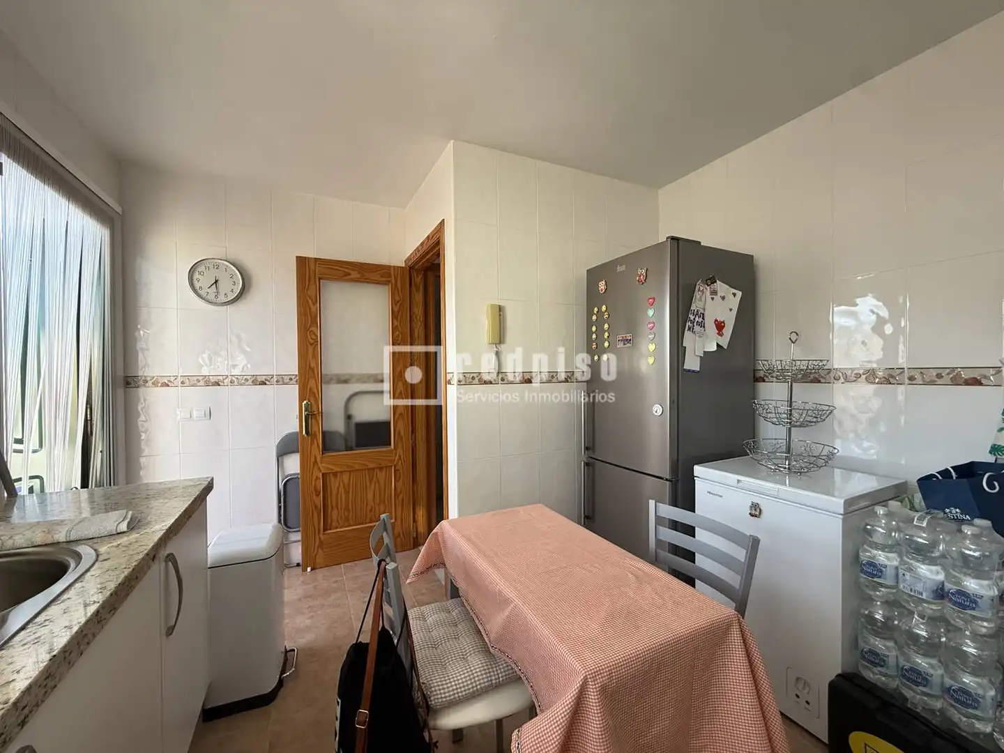 Cuina de Casa o xalet en venda en Cártama amb Aire condicionat, Terrassa i Alarma