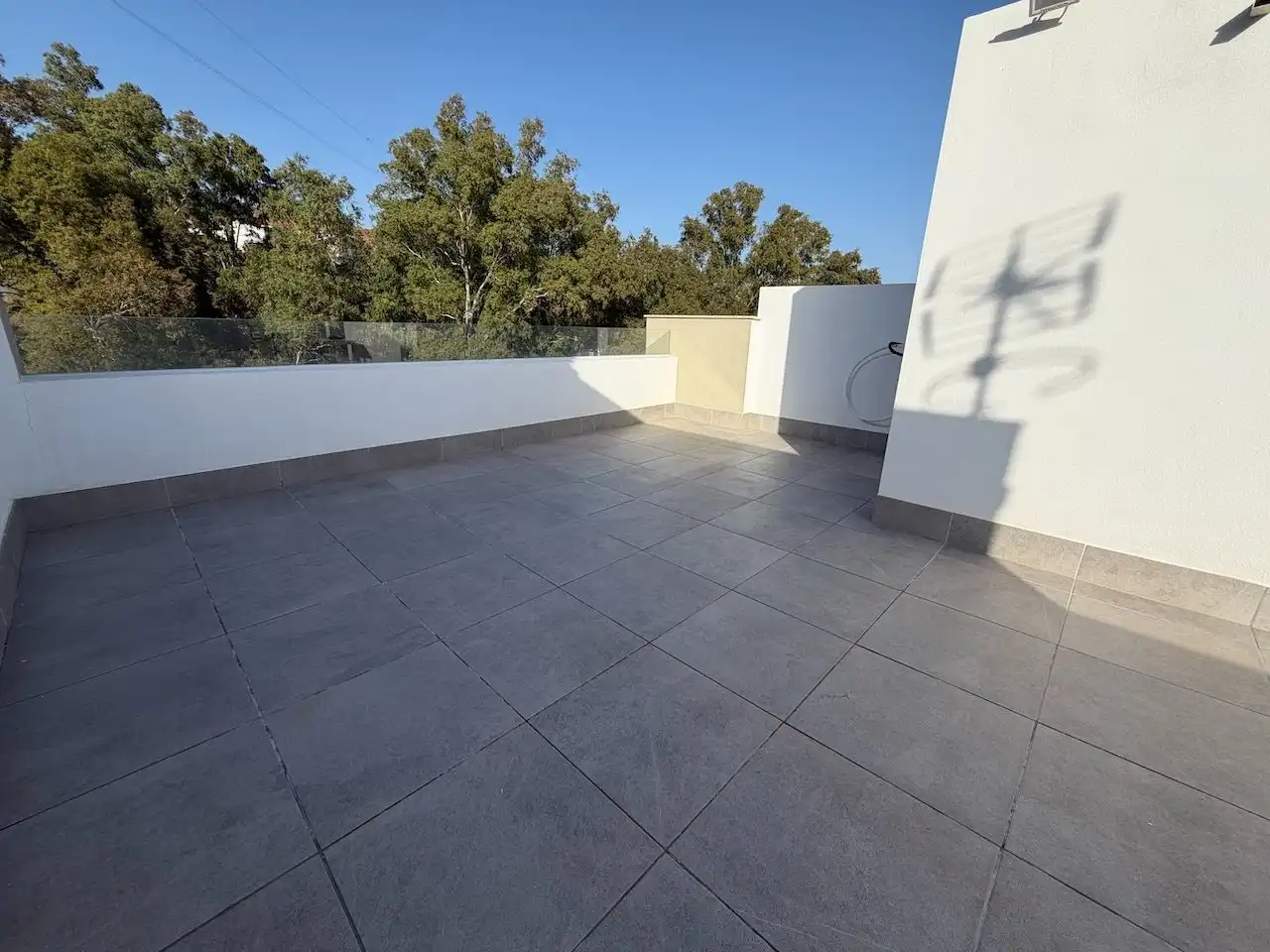Terrassa de Casa adosada en venda en Vélez-Málaga amb Terrassa, Traster i Piscina comunitària