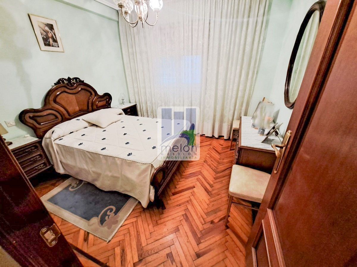 Dormitori de Pis en venda en Burgos Capital