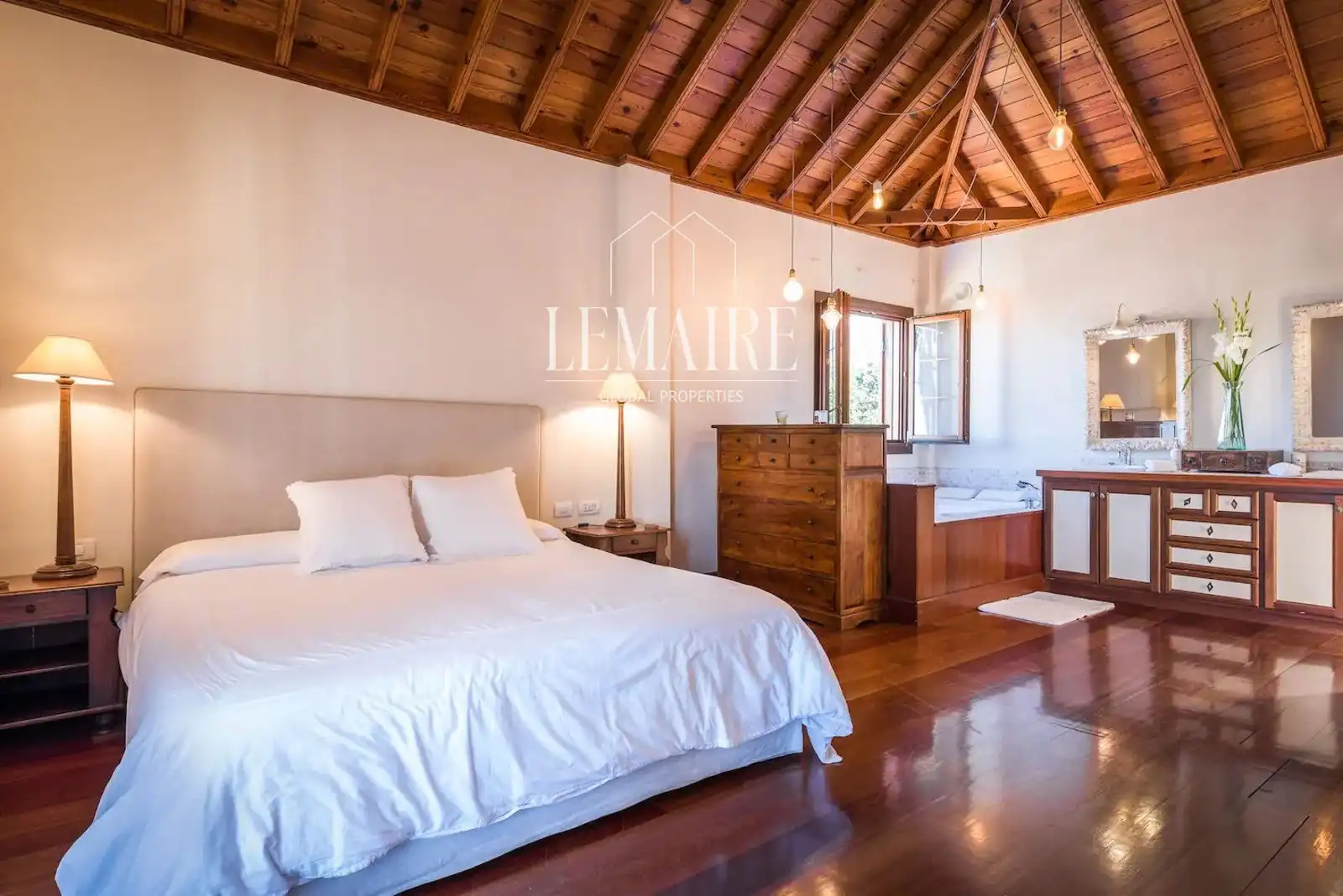 Dormitori de Casa o xalet en venda en Playa Jardín
