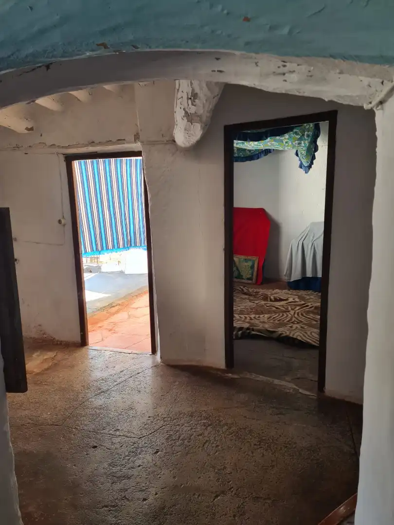 Casa adosada en venta en Válor con Terraza, Trastero y Horno