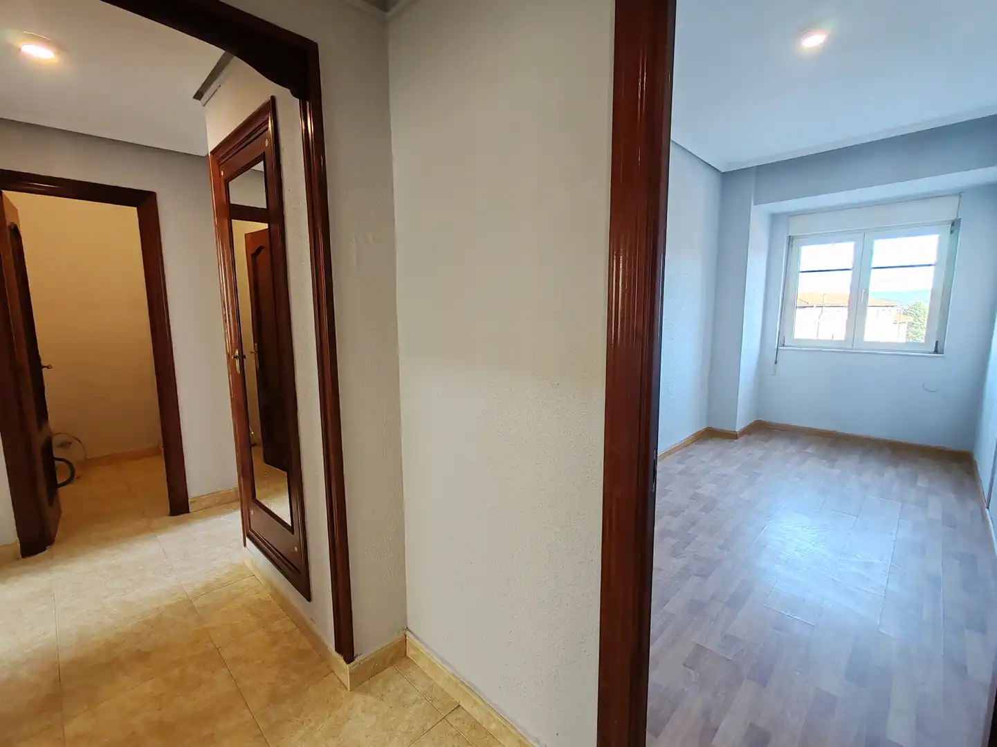 Flat for rent in Avilés  with Terrace and Furnished