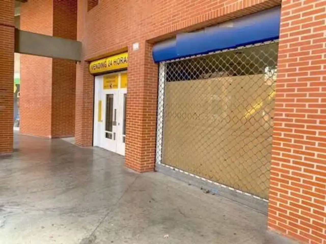 Local comercial en venda a Centro Urbano - Hirigunea, imagen 3