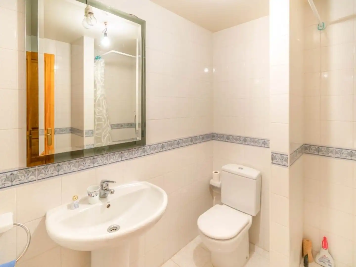 Bathroom of Country homes for sale in Uztárroz / Uztarroze