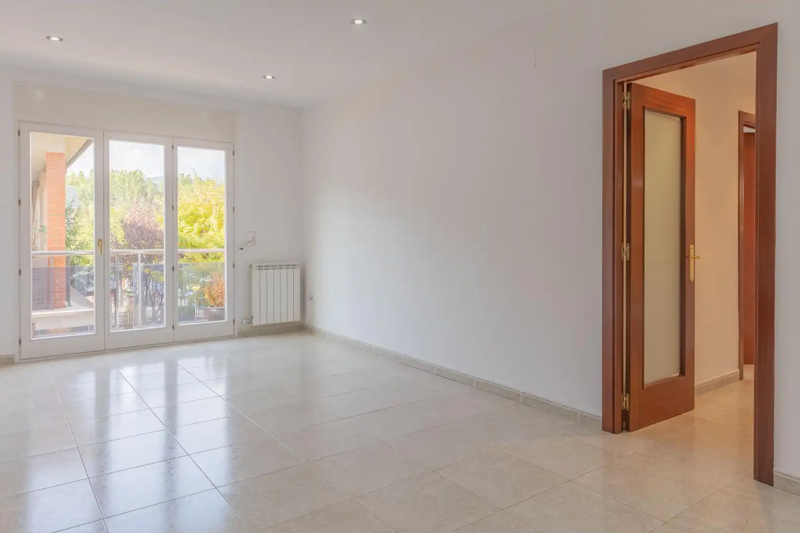 Wohnung zum Verkauf in Sant Quirze de Besora mit Heizung, Terrasse und Ofen