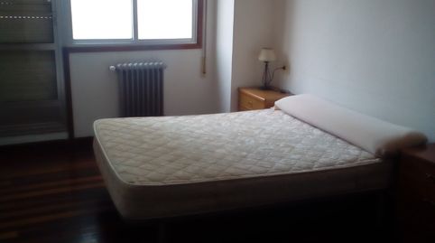 Foto 3 de Piso de alquiler en Ensanche - Sar, Santiago de Compostela