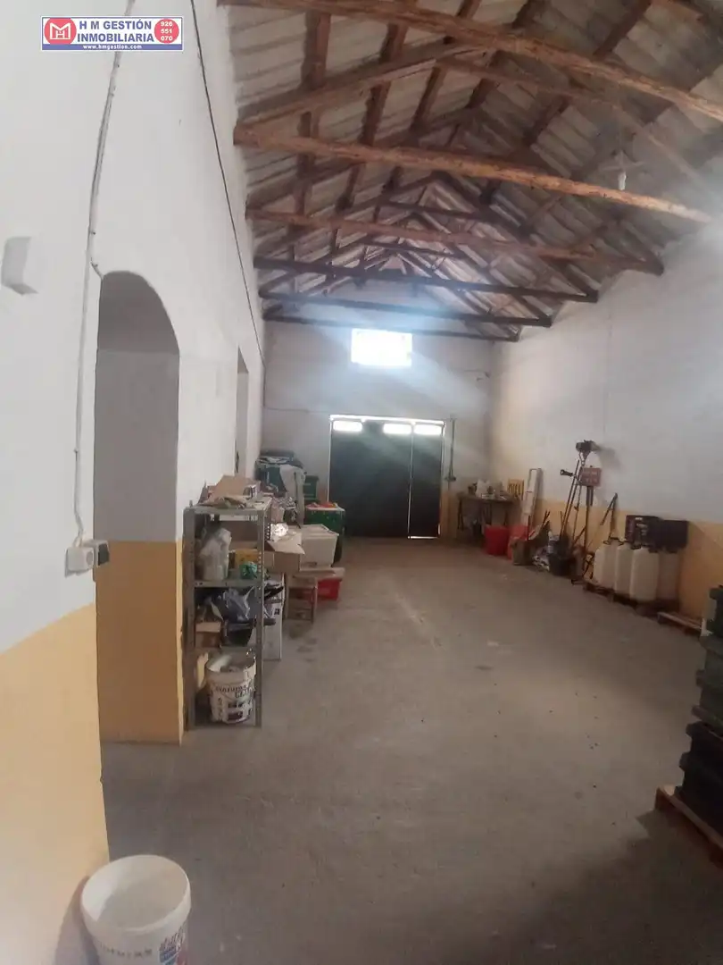 Casa o xalet en venda en Arenales de San Gregorio amb Jardí privat, Terrassa i Moblat