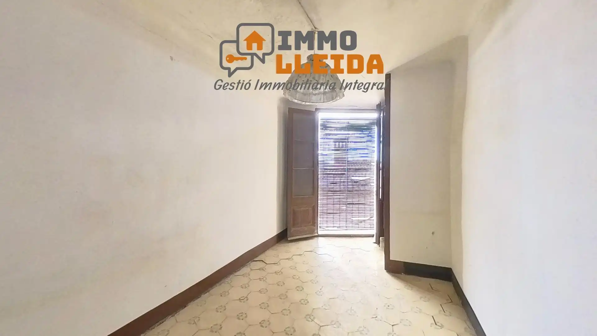 Casa adosada en venda en Les Avellanes i Santa Linya amb Terrassa, Traster i Balcó