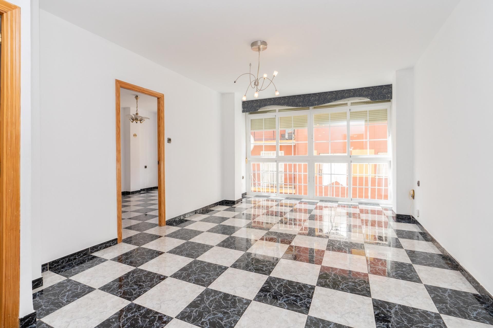 Piso en venta en Calle ALFEREZ GARCIA VILLATORO, 14, Motril  ciudad, Motril