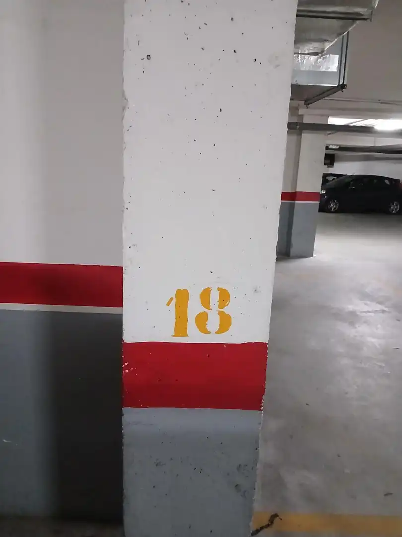 Parkplatz von Garage zur Miete in Murcia