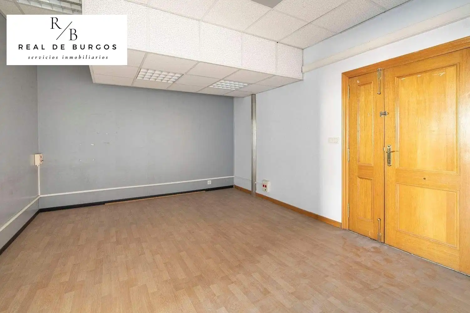 Office for rent in Valladolid  with Air Conditioner and Heating