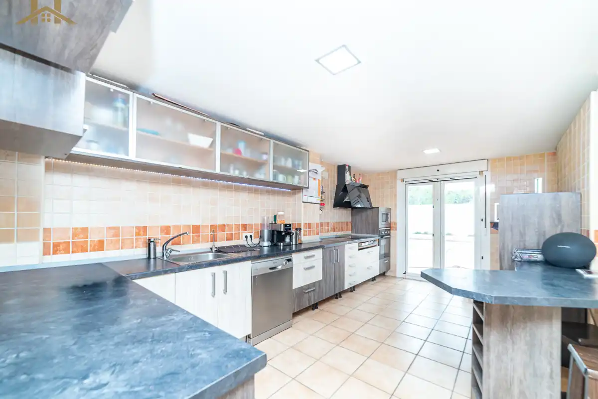 Cocina de Casa adosada en venta en Cubas de la Sagra con Aire acondicionado, Calefacción y Jardín privado
