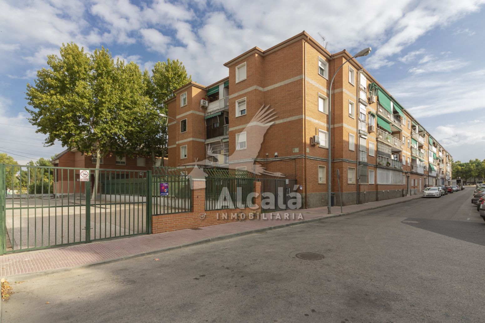 Piso en venta en Reyes Católicos