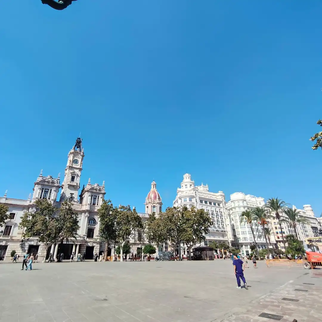 Vista exterior de Piso en venta en Ciutat Vella 